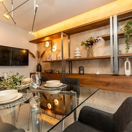 Urban Jungle Apartment Thessaloniki Exterior photo